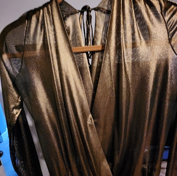 Flattering Gold Bodysuit - Picture 8 of 9